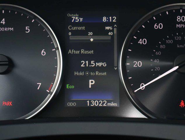 Photo of 2023 Atomic Silver Lexus RC 350