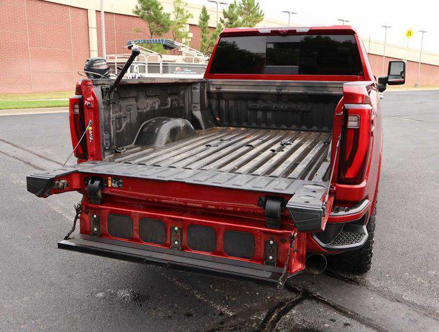 Photo of 2024 Volcanic Red Tintcoat GMC Sierra 2500