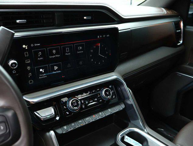 Photo of 2024 Volcanic Red Tintcoat GMC Sierra 2500