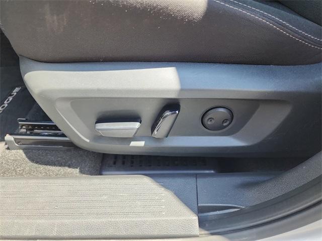 Photo of 2023 Brilliant Silver Metallic Nissan Rogue
