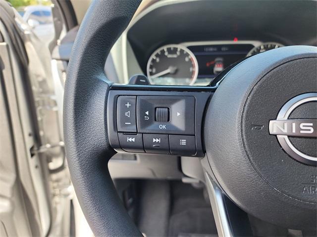Photo of 2023 Brilliant Silver Metallic Nissan Rogue