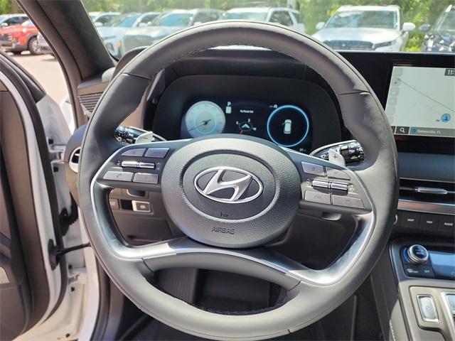 Photo of 2025 Hyper White Hyundai PALISADE