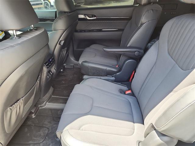 Photo of 2025 Hyper White Hyundai PALISADE