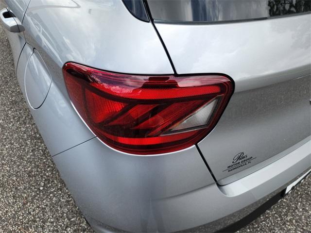 Photo of 2025 Shimmering Silver Hyundai VENUE