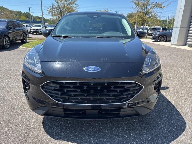 Photo of 2022 Agate Black Metallic Ford Escape
