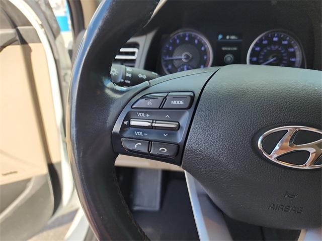 Photo of 2020 Quartz White Pearl Hyundai ELANTRA