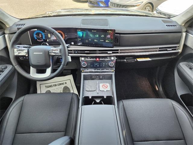Photo of 2025 Phantom Black Hyundai SANTA FE