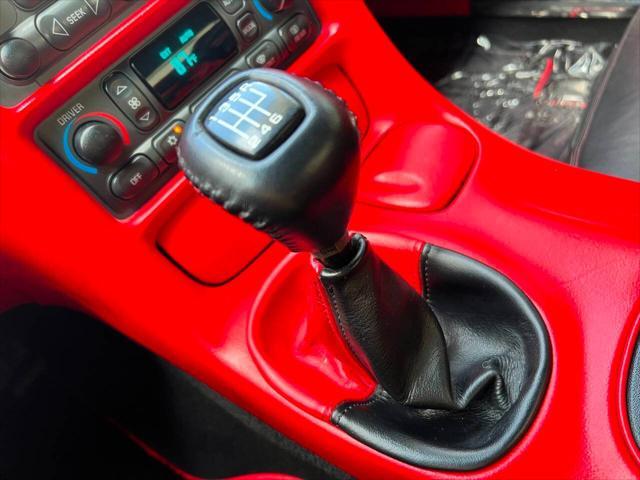 2004 Chevrolet Corvette