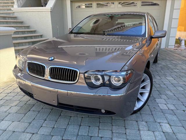 2005 BMW 745