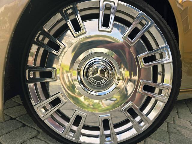 Photo of 2022 Gold Mercedes-Benz S-Class