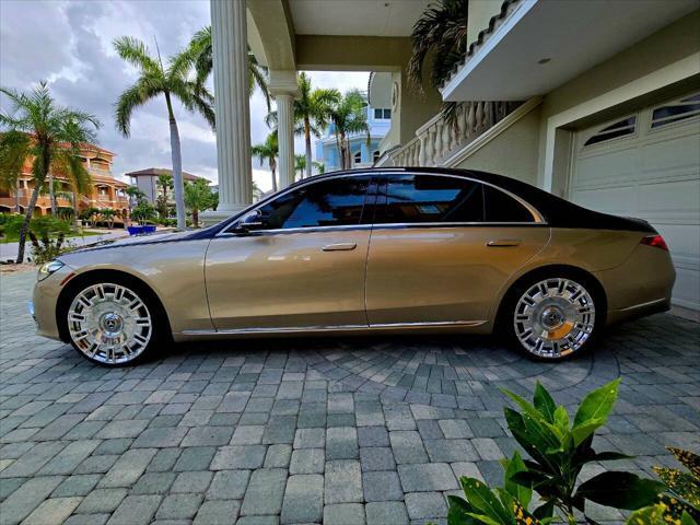 Photo of 2022 Gold Mercedes-Benz S-Class