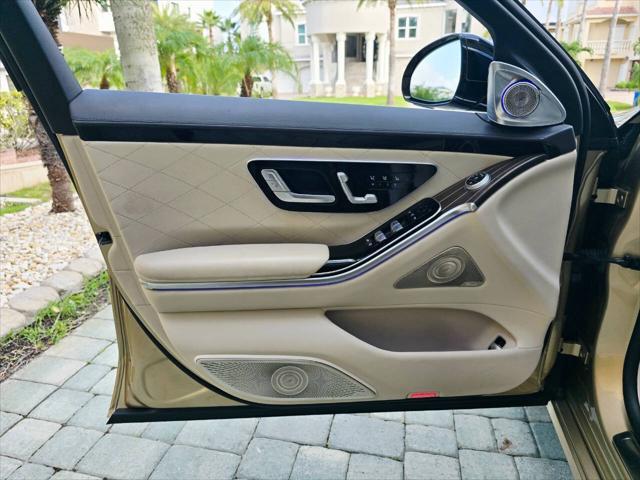 Photo of 2022 Gold Mercedes-Benz S-Class