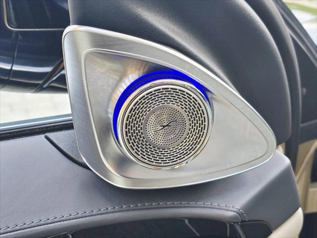 Photo of 2022 Gold Mercedes-Benz S-Class