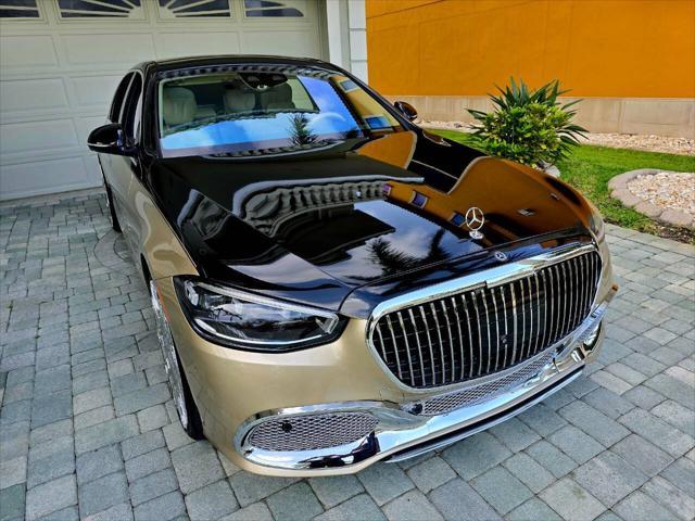Photo of 2022 Gold Mercedes-Benz S-Class