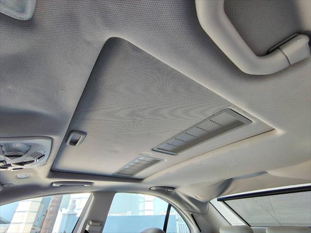 Photo of 2005 Blue Mercedes-Benz C-Class