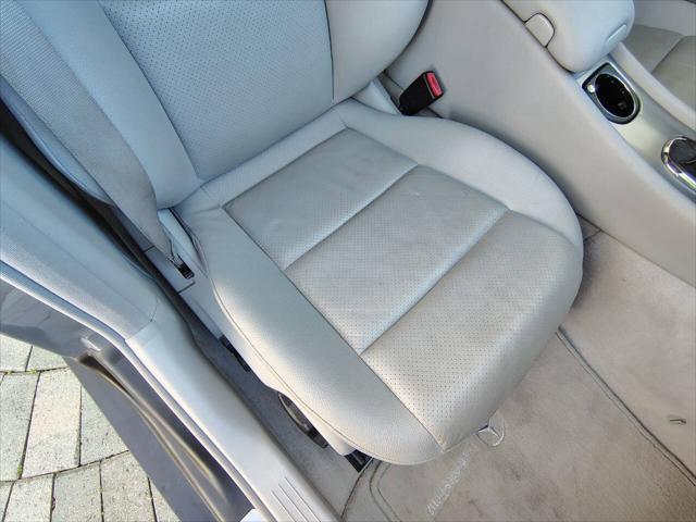 Photo of 2005 Blue Mercedes-Benz C-Class
