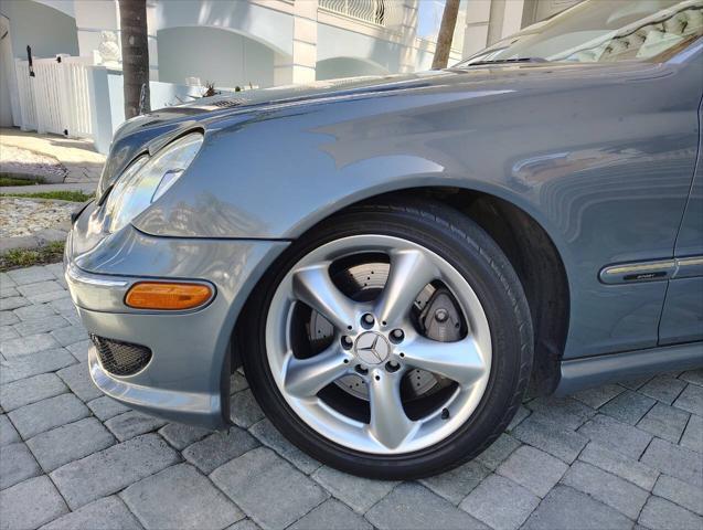 Photo of 2005 Blue Mercedes-Benz C-Class