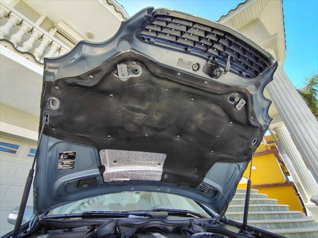 Photo of 2005 Blue Mercedes-Benz C-Class