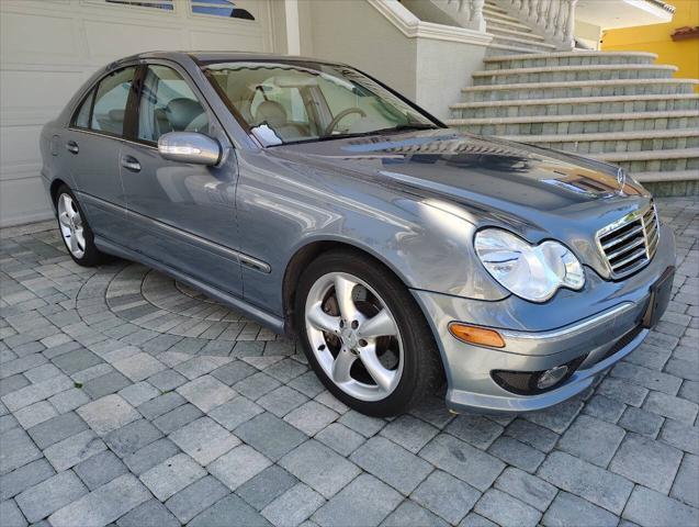 Photo of 2005 Blue Mercedes-Benz C-Class