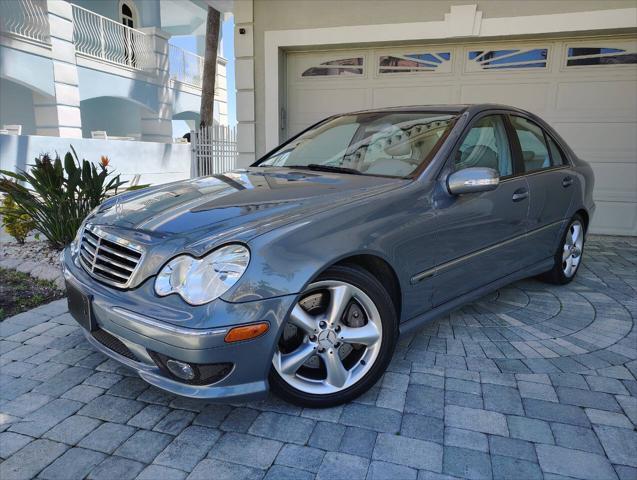 Photo of 2005 Blue Mercedes-Benz C-Class
