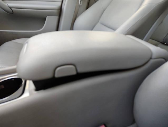 Photo of 2005 Blue Mercedes-Benz C-Class