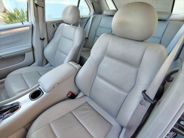 Photo of 2005 Blue Mercedes-Benz C-Class
