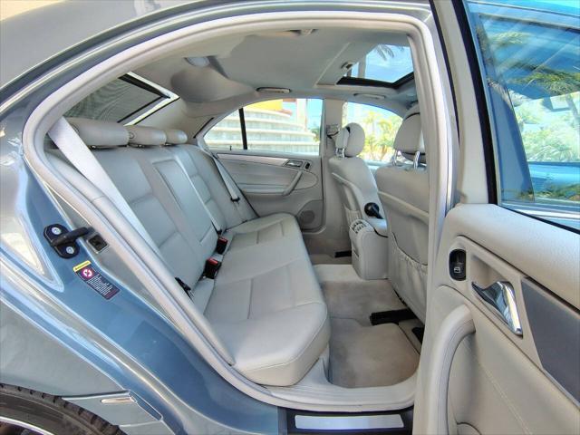 Photo of 2005 Blue Mercedes-Benz C-Class