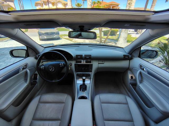 Photo of 2005 Blue Mercedes-Benz C-Class