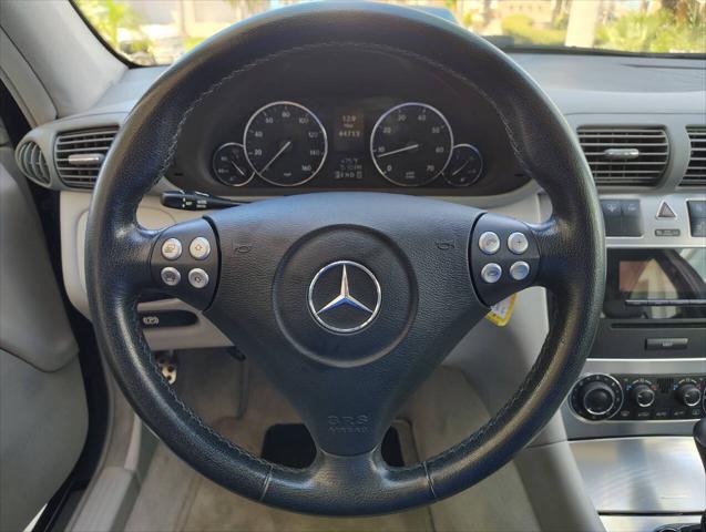 Photo of 2005 Blue Mercedes-Benz C-Class