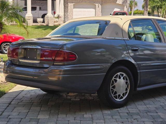 Photo of 2004 Blue Buick LeSabre