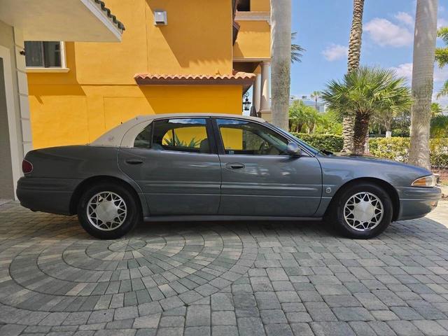 Photo of 2004 Blue Buick LeSabre