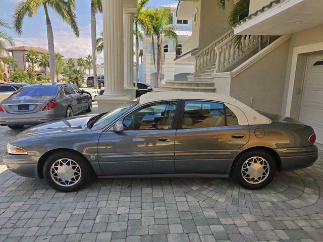 Photo of 2004 Blue Buick LeSabre