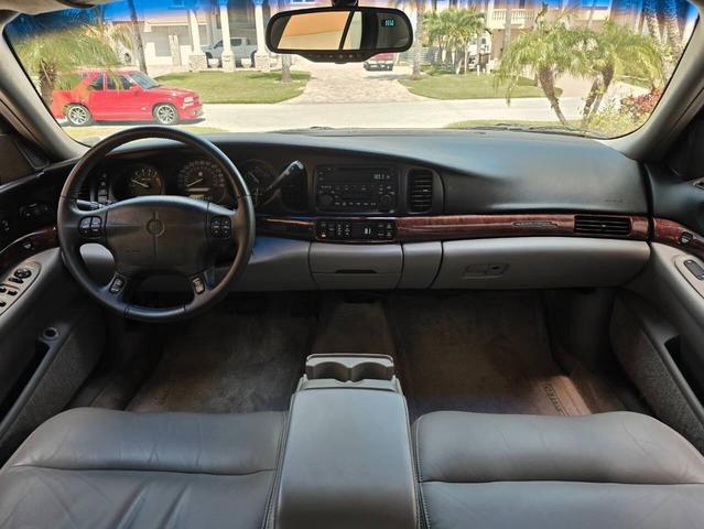 Photo of 2004 Blue Buick LeSabre