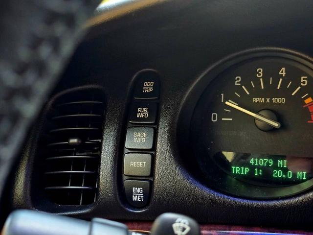 Photo of 2004 Blue Buick LeSabre