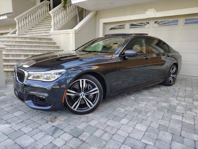 2016 BMW 750