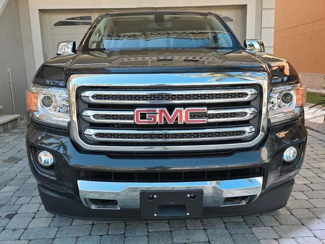 Photo of 2020 Black GMC Canyon