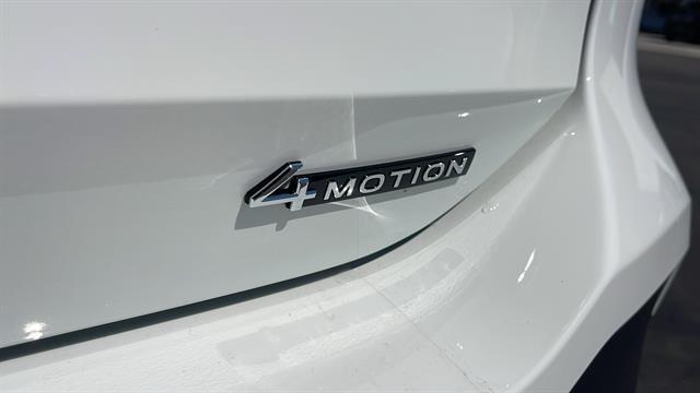 Photo of 2025 Pure White Volkswagen Tiguan