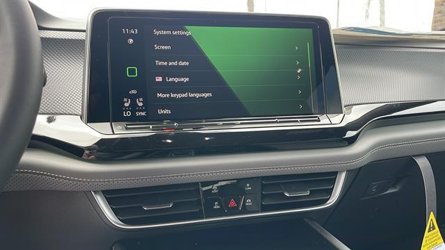 Photo of 2025 Opal White Pearl Volkswagen Atlas Cross Sport