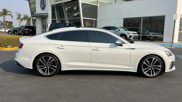 Photo of 2022 WHITE Audi S5