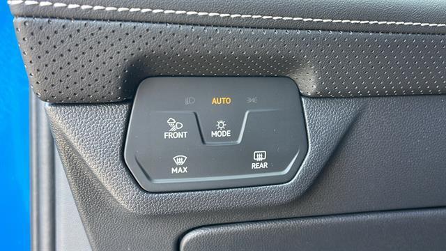 Photo of 2025 Mountain Lake Blue Metallic Volkswagen Atlas