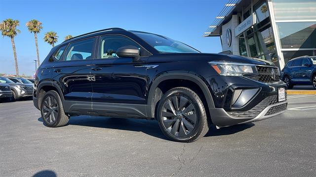2023 Volkswagen Taos