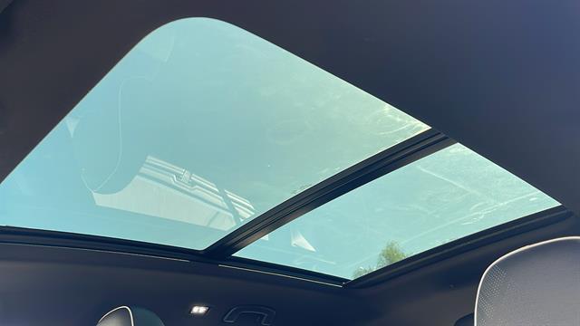 Photo of 2025 Deep Black Pearl Volkswagen Atlas Cross Sport
