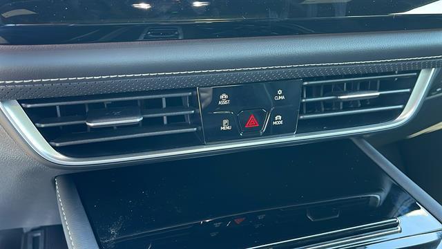 Photo of 2025 Deep Black Pearl Volkswagen Atlas Cross Sport