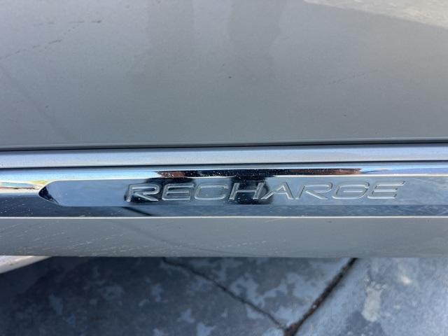 Photo of 2024 Silver Volvo XC90 Recharge Plug-In Hybrid