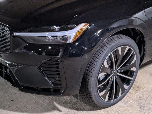 Photo of 2026 Onyx Black Volvo XC60
