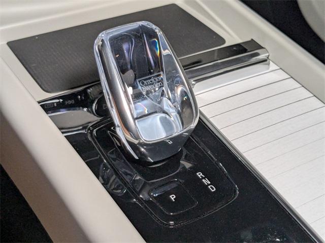 Photo of 2026 Onyx Black Volvo XC60