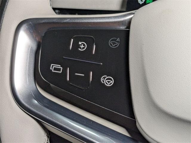 Photo of 2025 Mulberry Volvo EX90