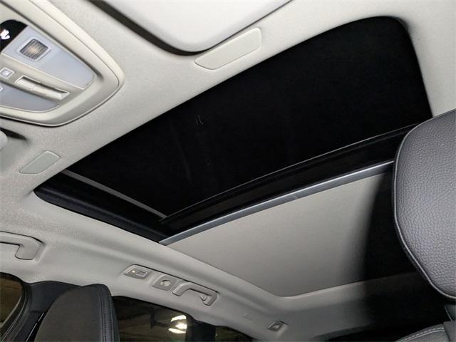 Photo of 2025 Denim Blue Volvo XC60 Plug-In Hybrid