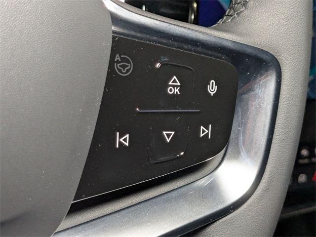 Photo of 2025 Onyx Black Volvo EX90