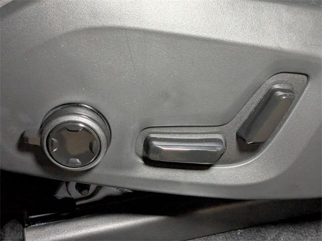 Photo of 2025 Denim Blue Volvo XC90 Plug-In Hybrid